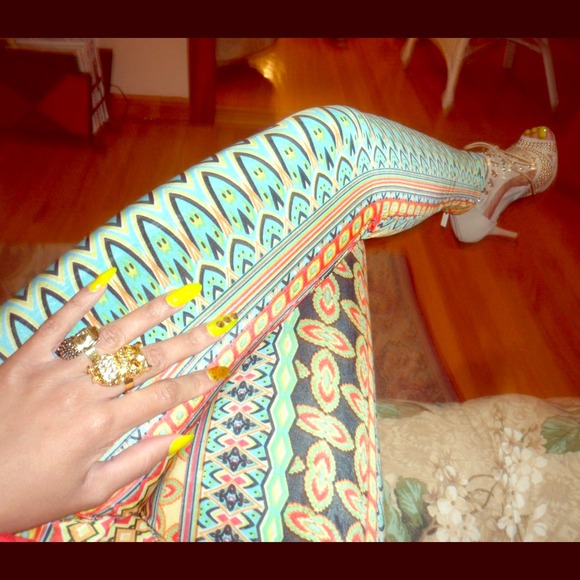 Cool Retro Print Tights!!!