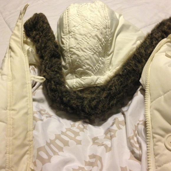Fox jacket - Picture 3 of 4