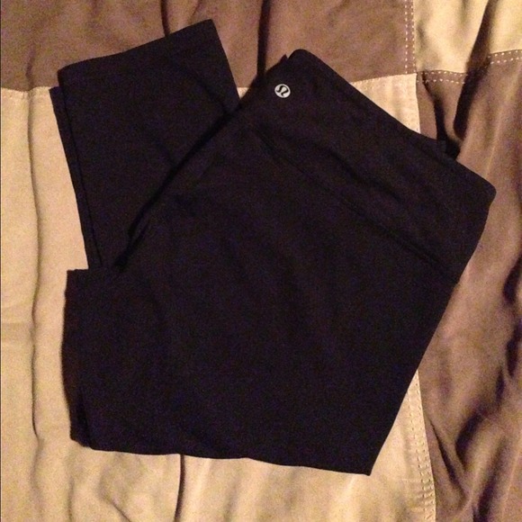 Lululemon tights size 12