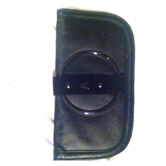 ❤SOLD$15❤Womens Van's clutch