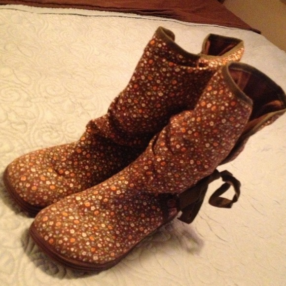 Sugar boots super cute and comfy