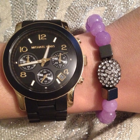 Jewelry - Stunning Purple Bracelet