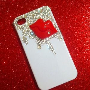 Brand new Marilyn Monroe inspired iPhone 4/4s case