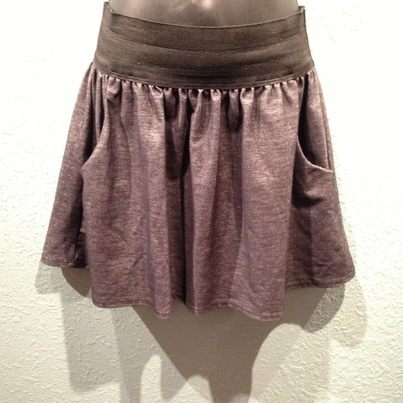 ✋ TRADED ayme37 💞 Grey Stretchy Skirt