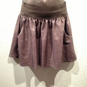 ✋ TRADED ayme37 💞 Grey Stretchy Skirt