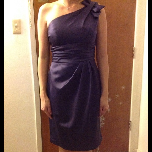 🎉HP 12/2🎉 - Deep purple formal dress - Picture 2 of 4