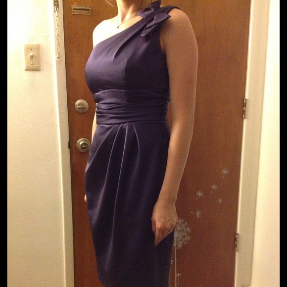 🎉HP 12/2🎉 - Deep purple formal dress - Picture 3 of 4