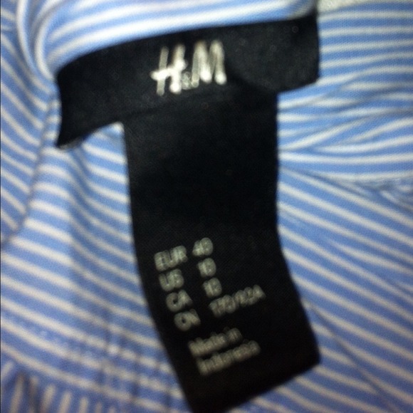 💙🔴⬇ H&M REDUCED⬇🔴💙 - Picture 4 of 4
