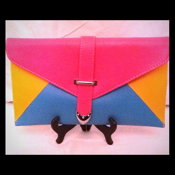 Multi colored clutch