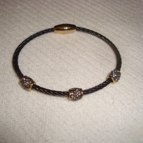 Fashion jewelry