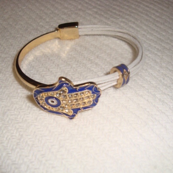Fashion jewelry