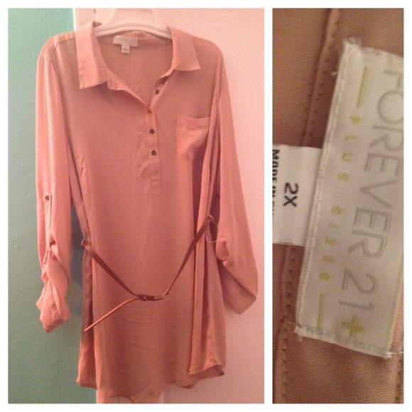 Buttoned long top with belt