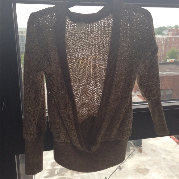 Tops - 🚫Sold🚫Brown lightweight summer sweater can fit Tops - 🚫Sold🚫Brown lightweight summer sweater can fit