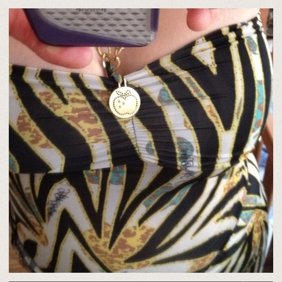 Apple bottoms by Nelly - Picture 3 of 4