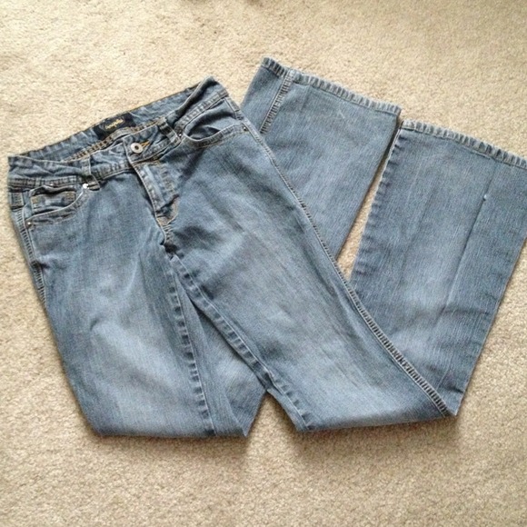 *ANGEL JEANS*  👀