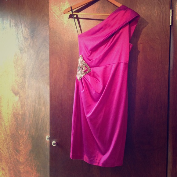 David Meister pink one shoulder cocktail dress