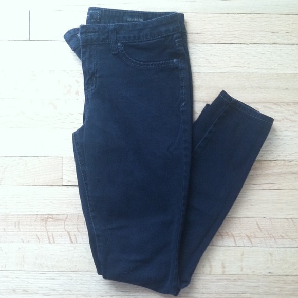 Jessica Simpson- "kiss me jegging"