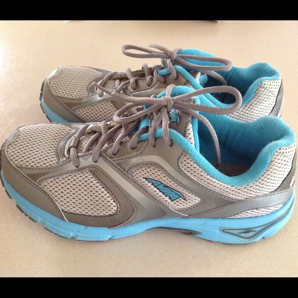 Avia Shoe Gray and Blue