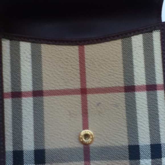 Burberry Wallet With Coin Purse*Must Have - Picture 3 of 3