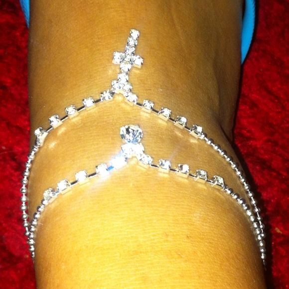 Cute Silver Anklet With Cross Adjustable