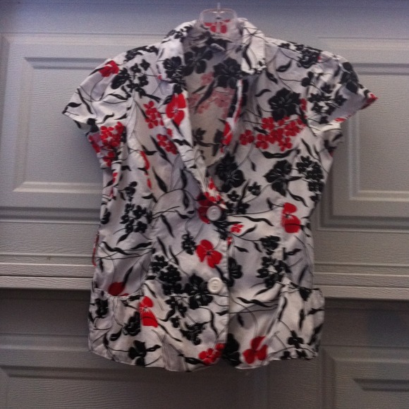 White, red and black floral print blazer