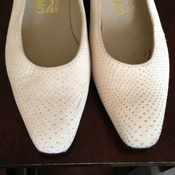 SOLD🎉🎉🎉🎉🎉🎉🎉🎉🎉Salvatore Ferragamo Italian - Picture 2 of 4