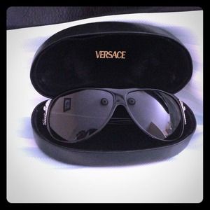 Versace Sunglasses🌹reduced price 🌹