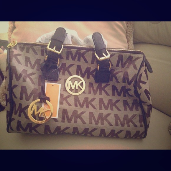 Michael kors handbag