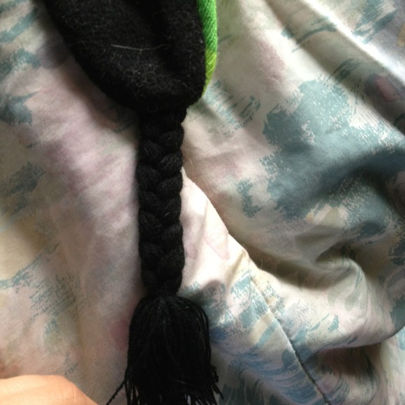 Frog hat - Picture 2 of 4