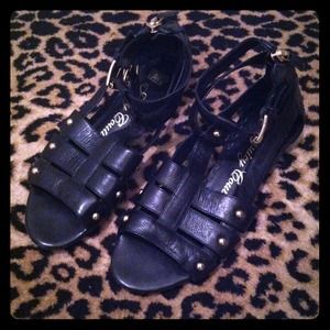 Juicy couture sandals size 6