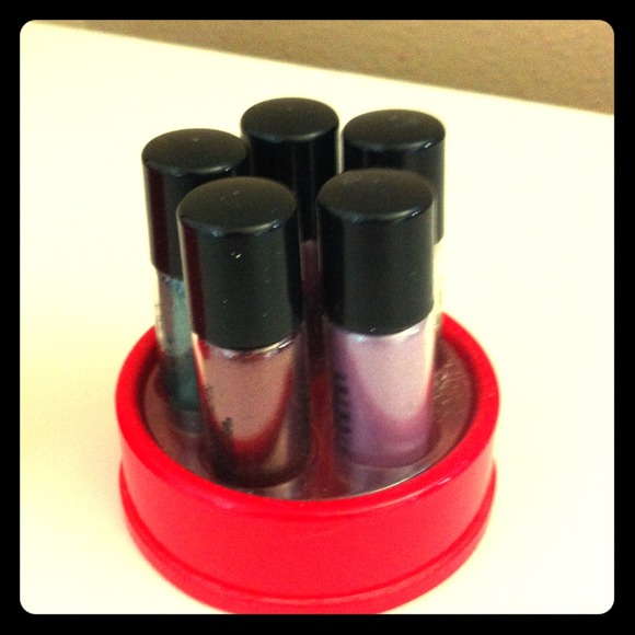 MAC shadows Brand new!