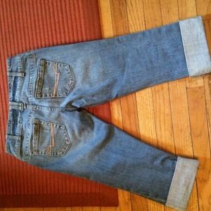 American eagle capris