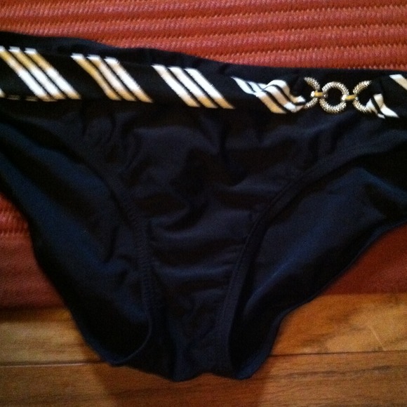 Macy's bathing suit - Picture 2 of 3