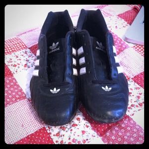 Adidas "Goodyear" shoes