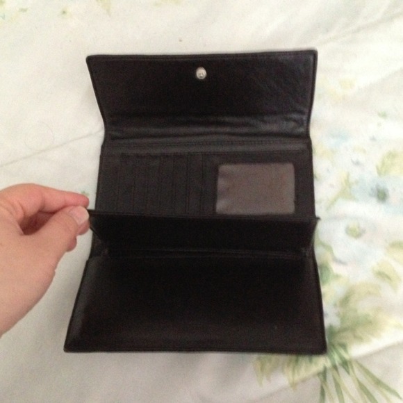 Designer wallet - Picture 3 of 3