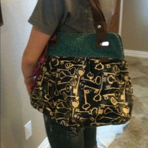 Large Fossil Key-Per purse