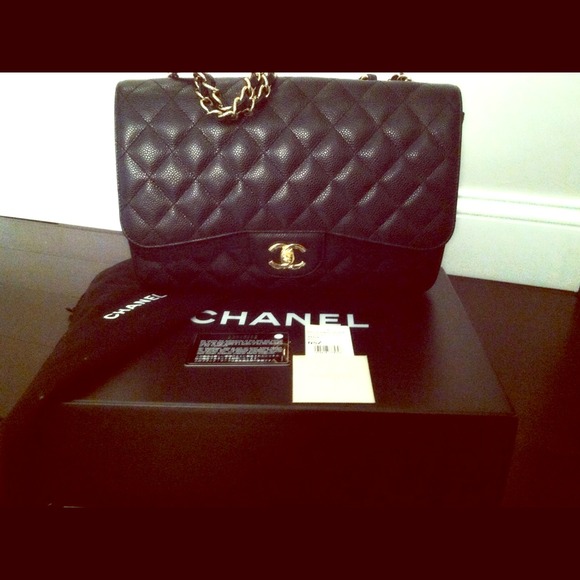 Authentic chanel jumbo, sharing!! Sold!