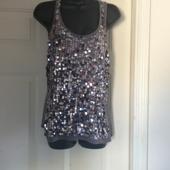 eyeshadow Tops - 💥SOLD💥Grey sequin top