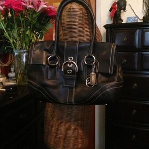 🚩Reduced!!🚩Authentic Coach black leather bag