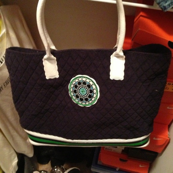 Vera Bradley Handbags - Vera Bradly