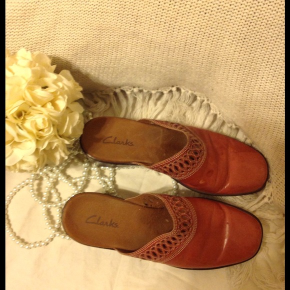 Clark Clogs
