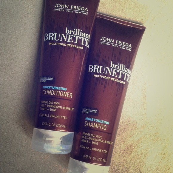 John Frieda Moisturising Shampoo & Conditioner!!