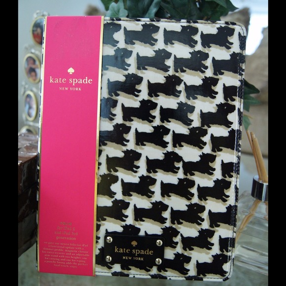 kate spade Accessories - *SOLD* New Kate Spade iPad case