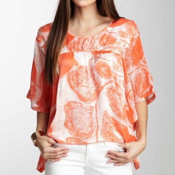 New!!! Pleasant Silk Printed Top