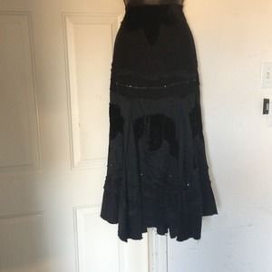 Black Italian Luma design skirt