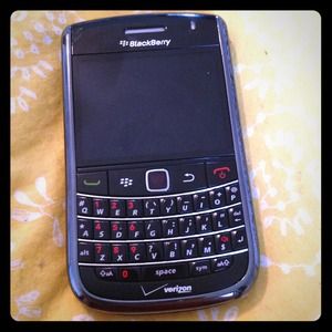 Blackberry Bold