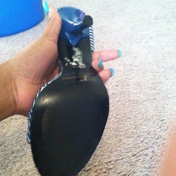 Pre loved splash heels ✅reduced✅ - Picture 3 of 4