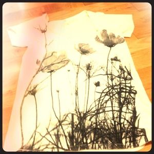 White Wildflower V Neck Forever 21 Top