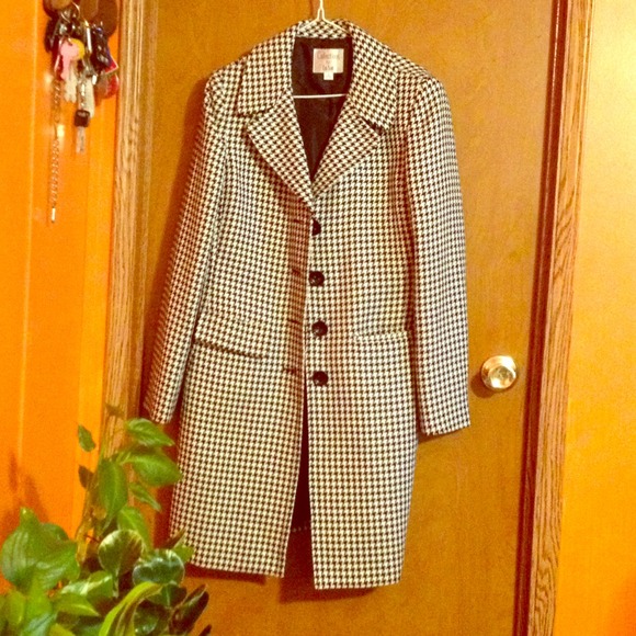 Hounds Tooth