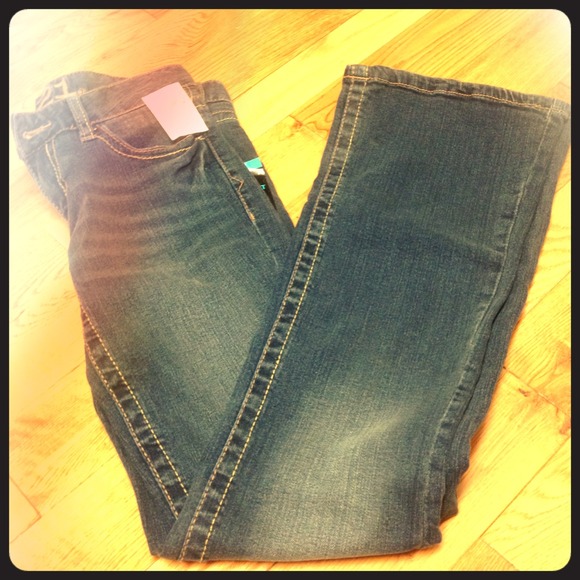 NEW WITH TAGS Rue 21 Bootcut Jeans